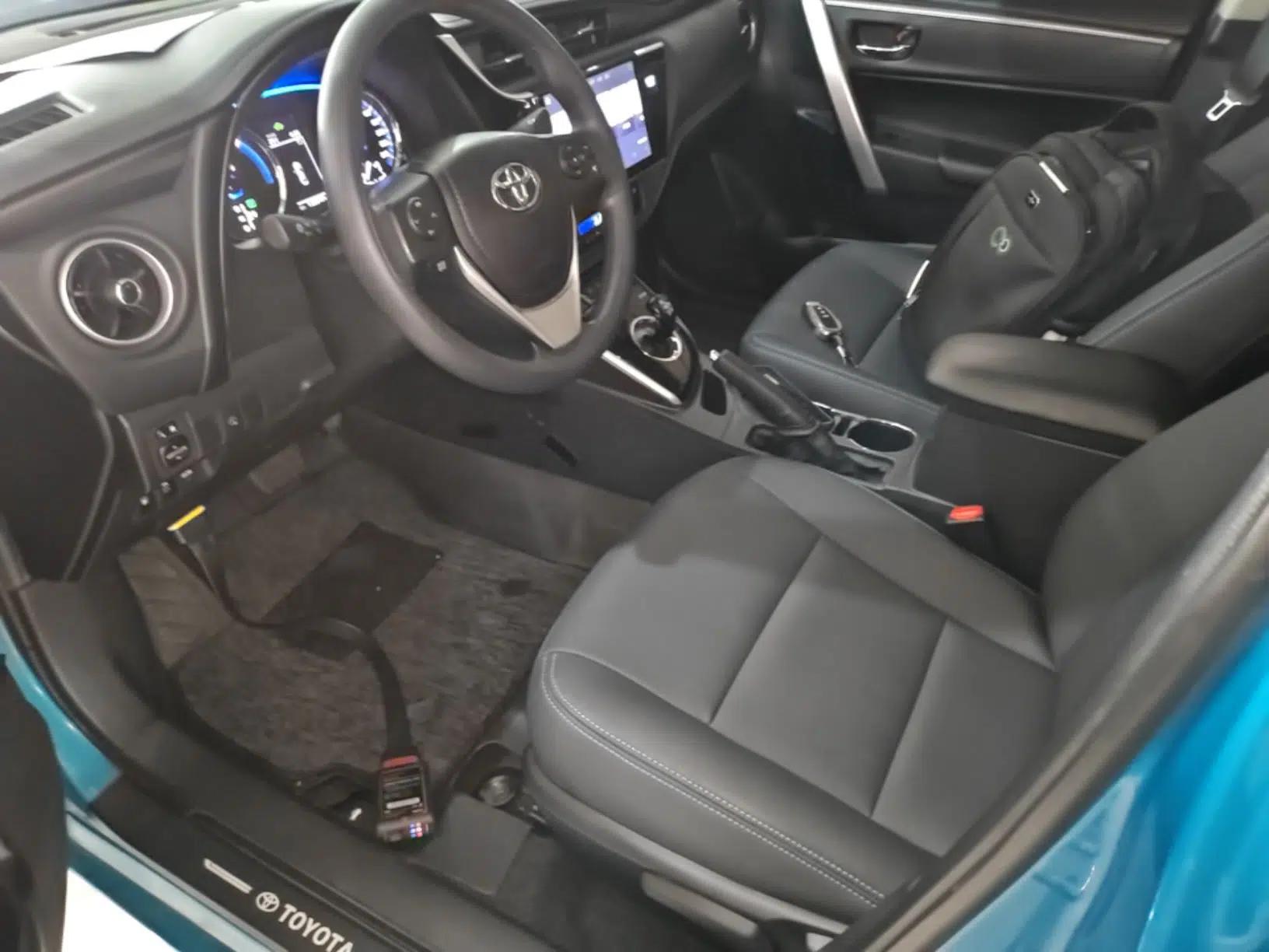Toyota Corolla Hybrid E+ 2019 1.8L E-CVT Leading Edition — миниатюра 15