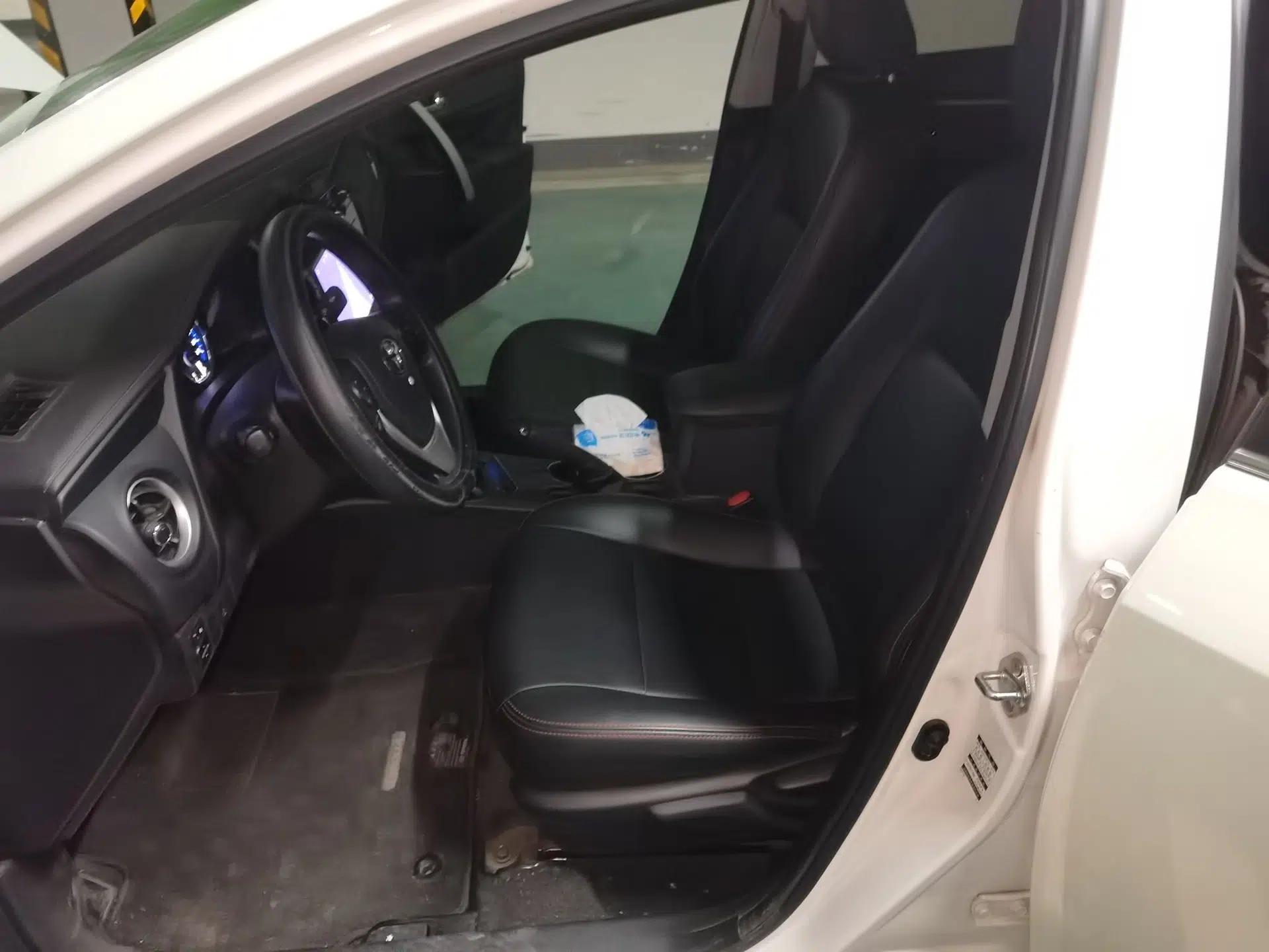 Toyota Corolla Hybrid E+ 2020 1.8L E-CVT Comfort Edition — миниатюра 16