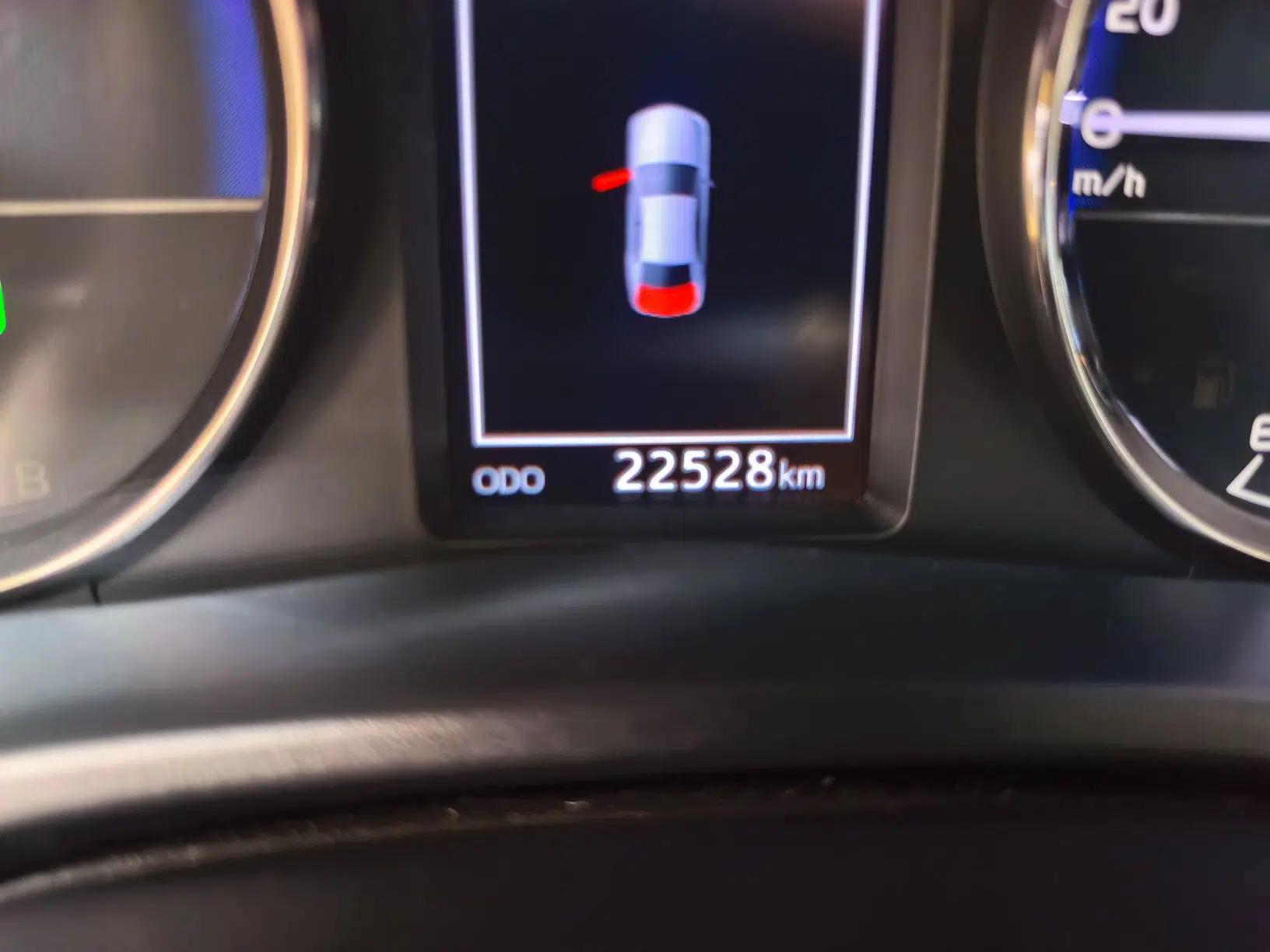 Toyota Levin Hybrid E+ 2019 1.8L GS E-CVT Elite Model with Sunroof — миниатюра 13