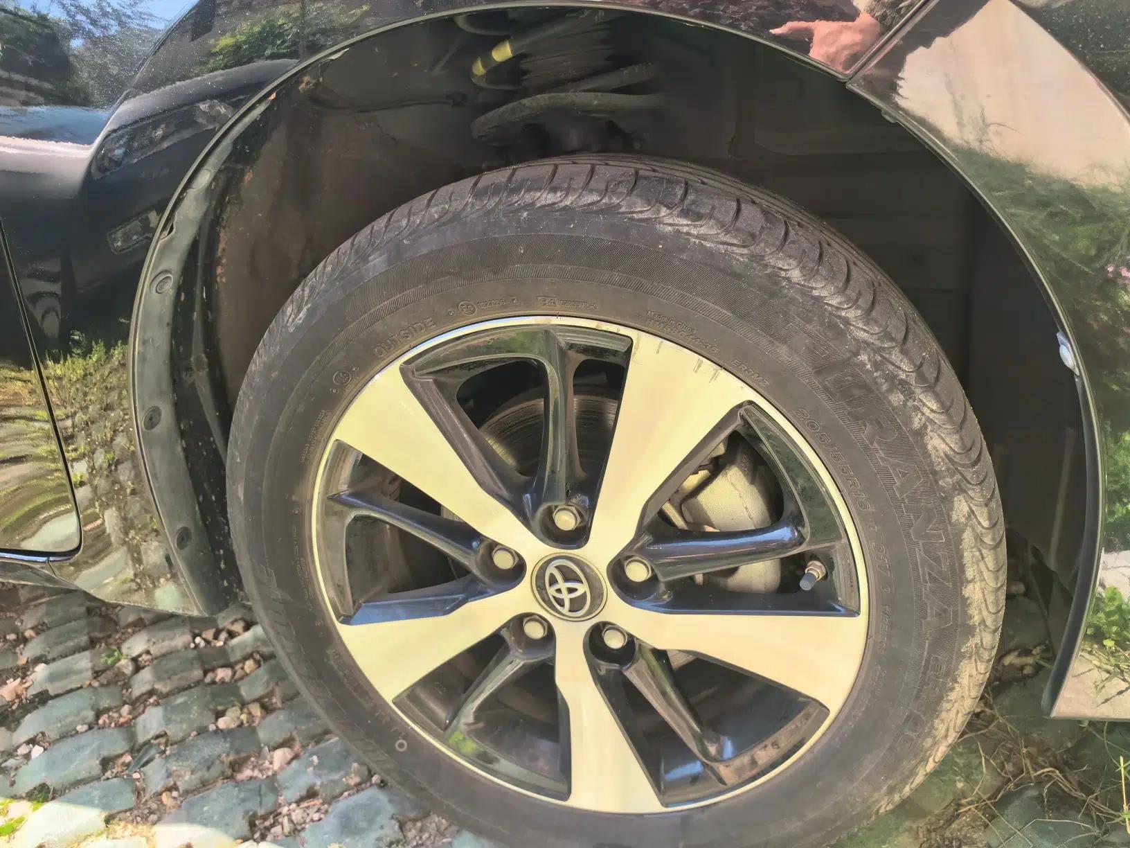 Toyota Levin Hybrid E+ 2019 1.8L GS E-CVT Elite Model with Sunroof — миниатюра 8