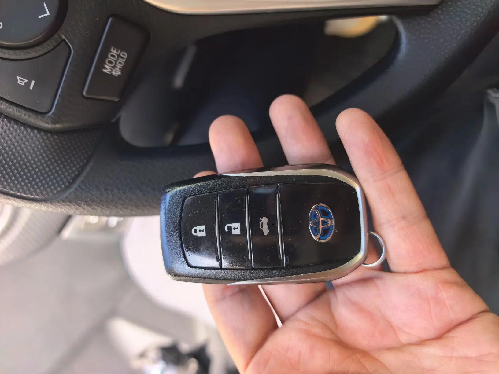 Toyota Levin Hybrid E+ 2019 1.8L GS E-CVT Elite Model with Sunroof — миниатюра 9