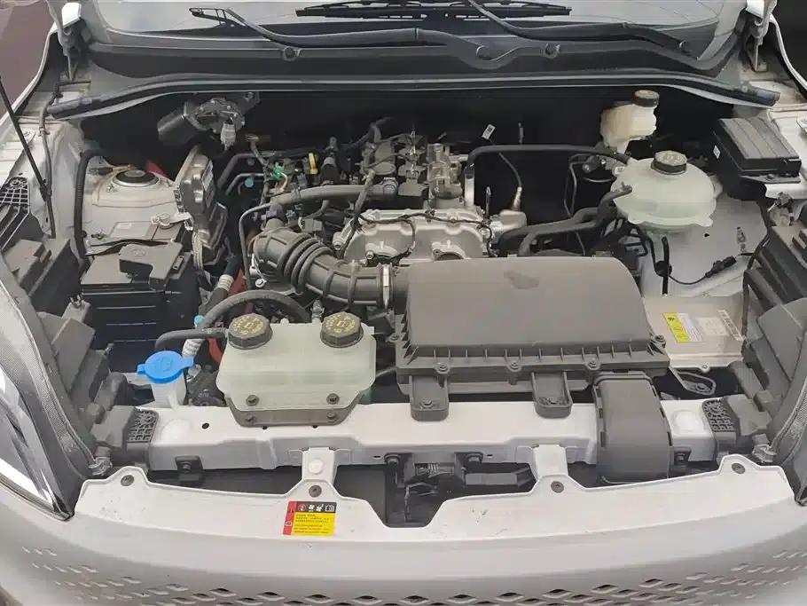Wuling Hongguang New Energy 2025 Range-Extended Hybrid 50km Comfort Model — миниатюра 10
