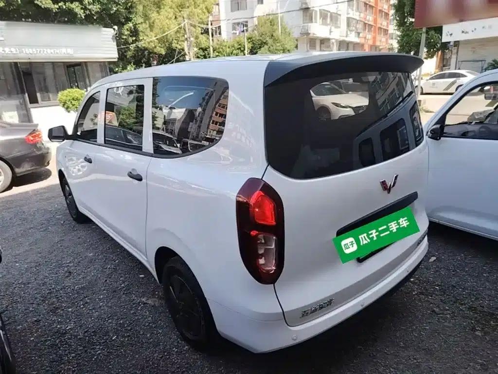 Wuling Hongguang New Energy 2024 Pure Electric Version 300KM Standard Edition — миниатюра 5
