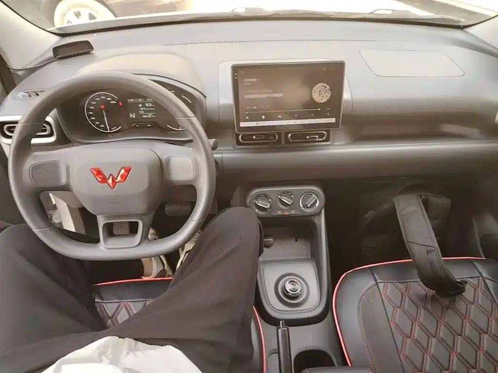 Wuling Hongguang New Energy 2024 Pure Electric Version 300KM Standard Edition — миниатюра 10