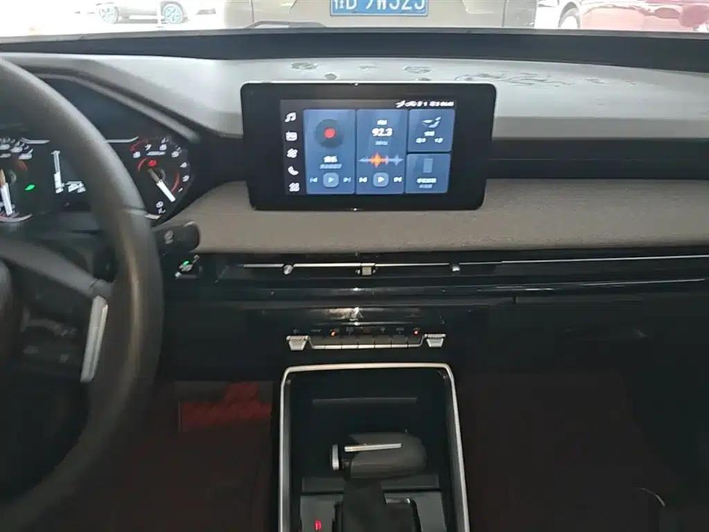Wuling Xingchi 2022 1.5L CVT Enjoyable Model — миниатюра 13