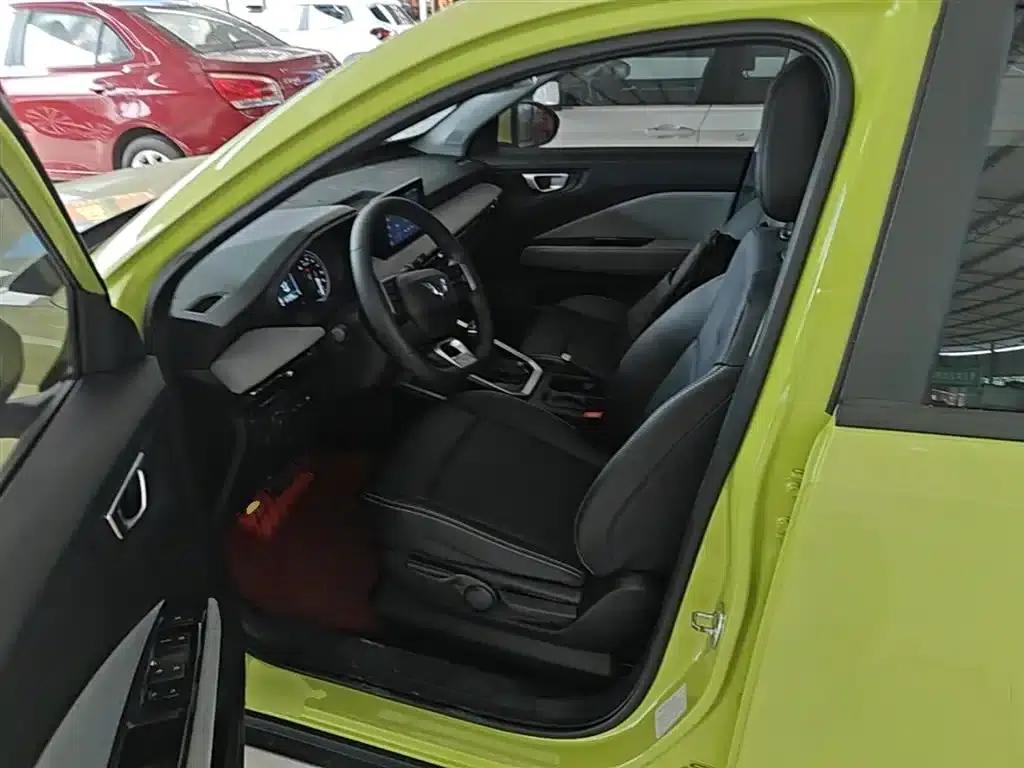 Wuling Xingchi 2022 1.5L CVT Enjoyable Model — миниатюра 15