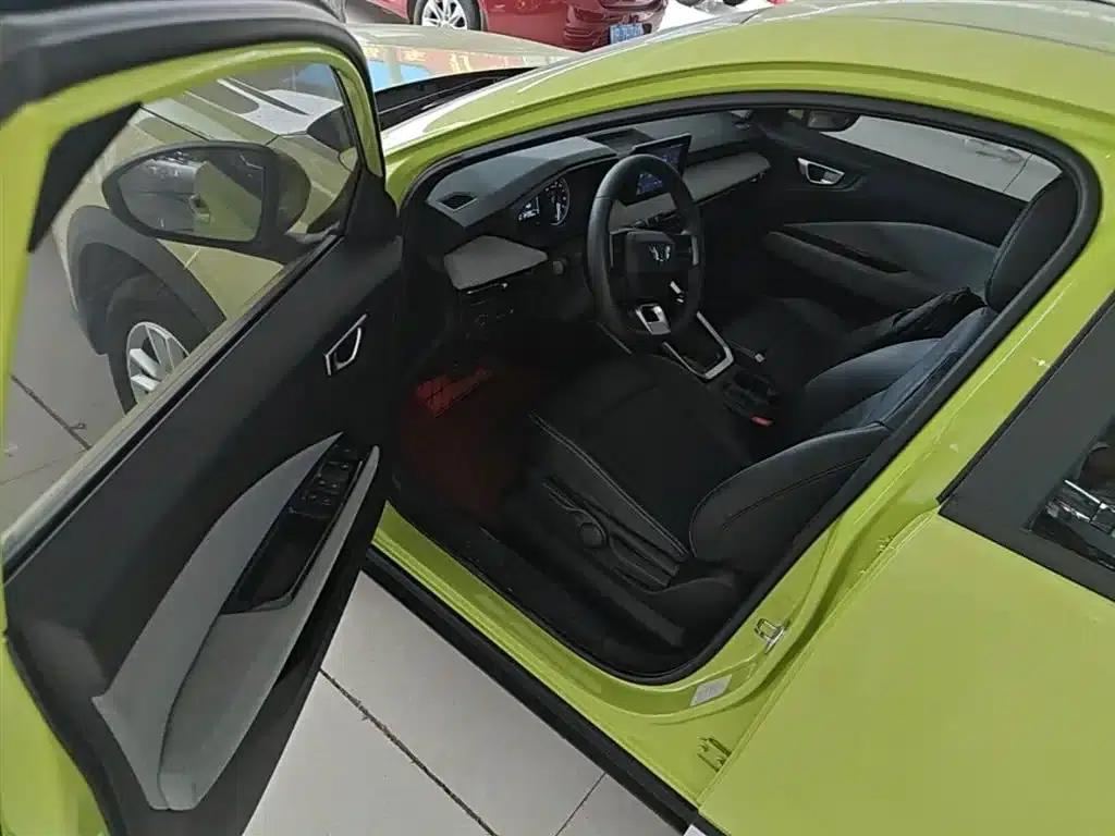 Wuling Xingchi 2022 1.5L CVT Enjoyable Model — миниатюра 16