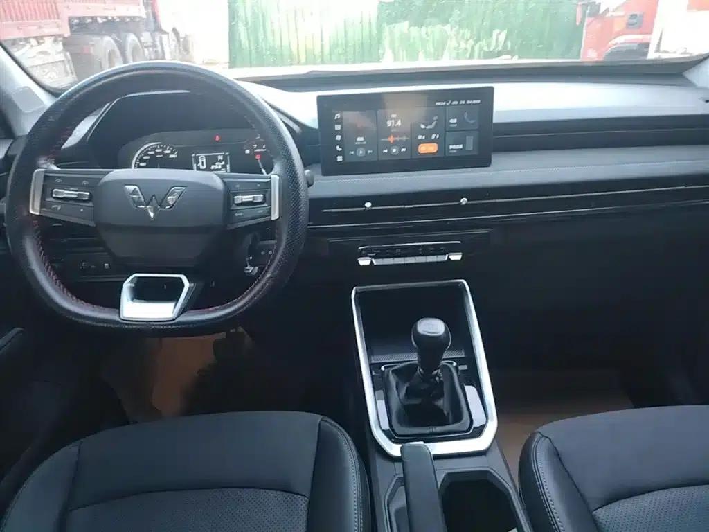 Wuling Xingchi 2022 1.5L Manual Comfort Model — миниатюра 10