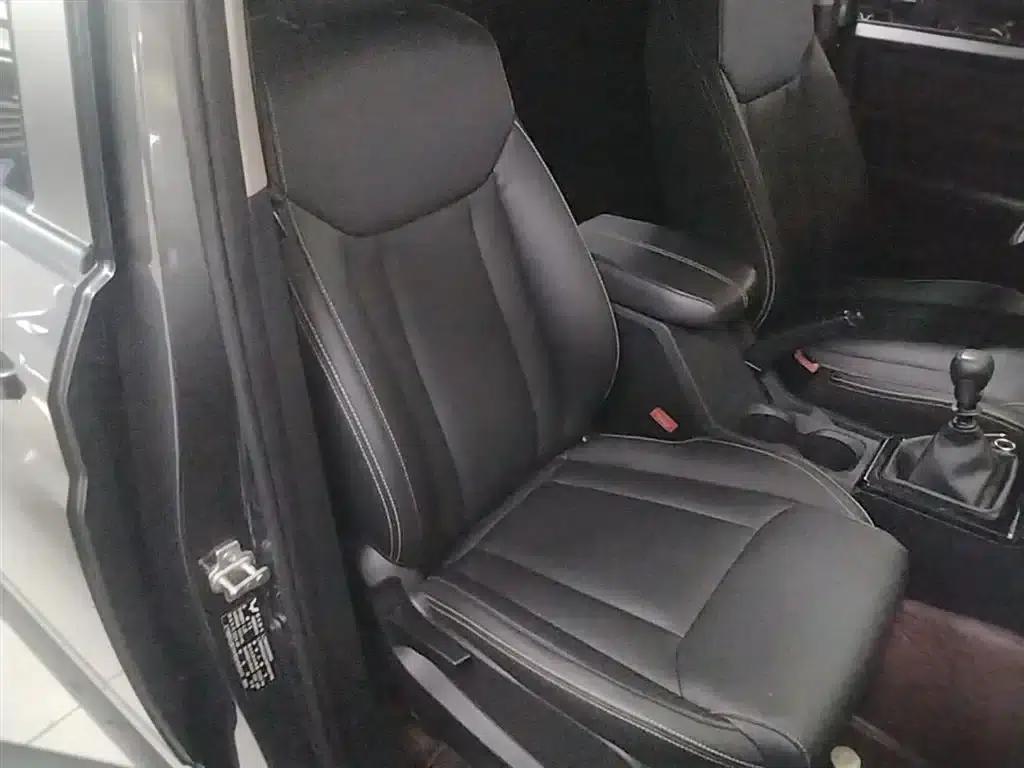 Wuling Journey 2021 1.5T Manual Deluxe Edition — миниатюра 25
