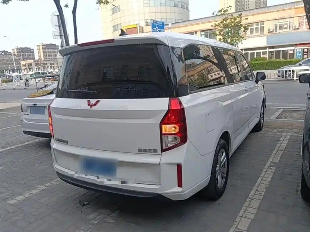 Wuling Journey 2021 1.5T Manual Deluxe Edition — миниатюра 7