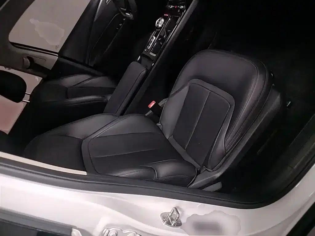 Wuling E5 2024 Model 410km Standard Edition — миниатюра 24