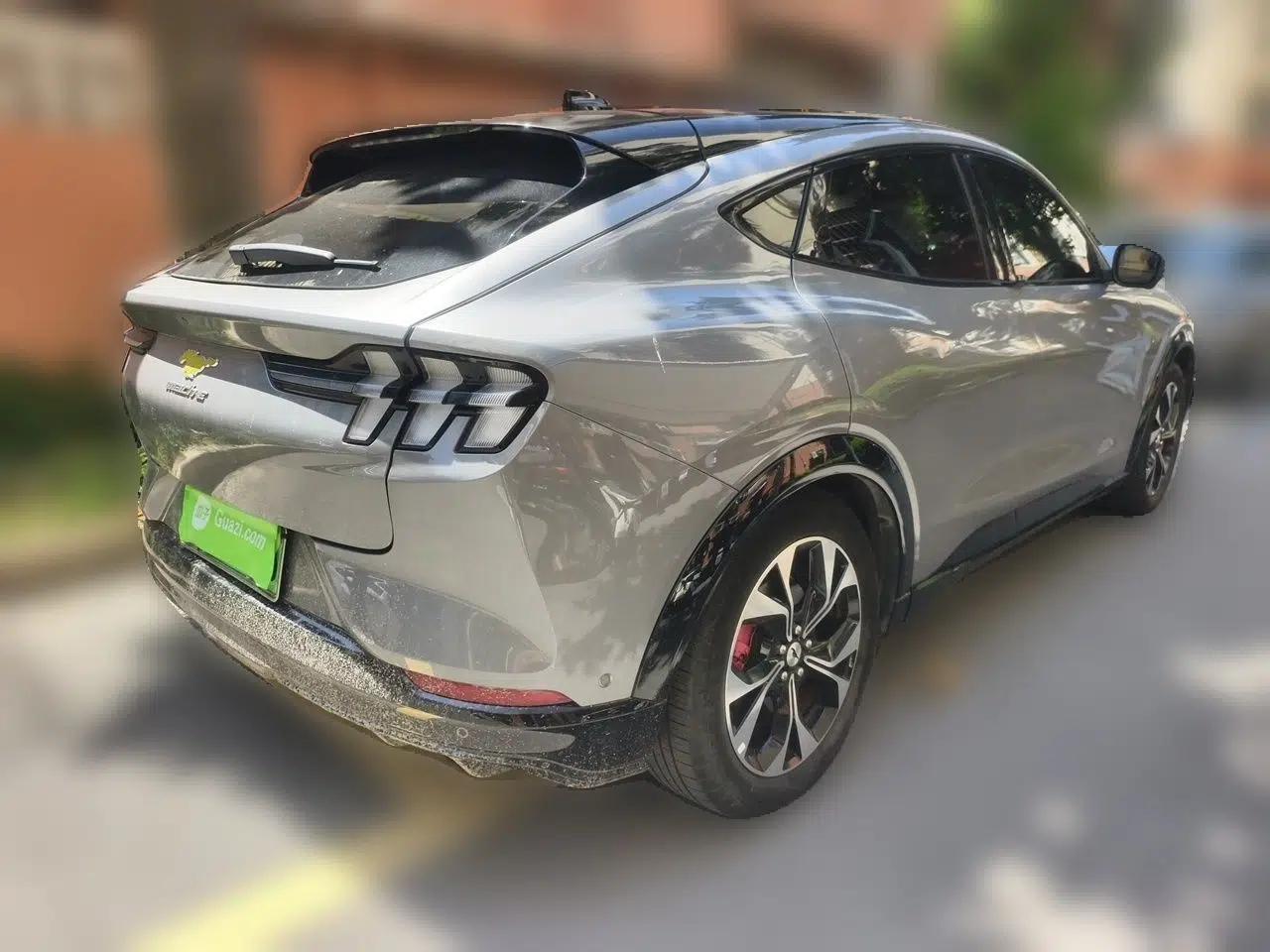 Ford Mustang Mach-E 2021 AION Y Plus Rear-Drive Luxury Edition (Long Range) — миниатюра 6