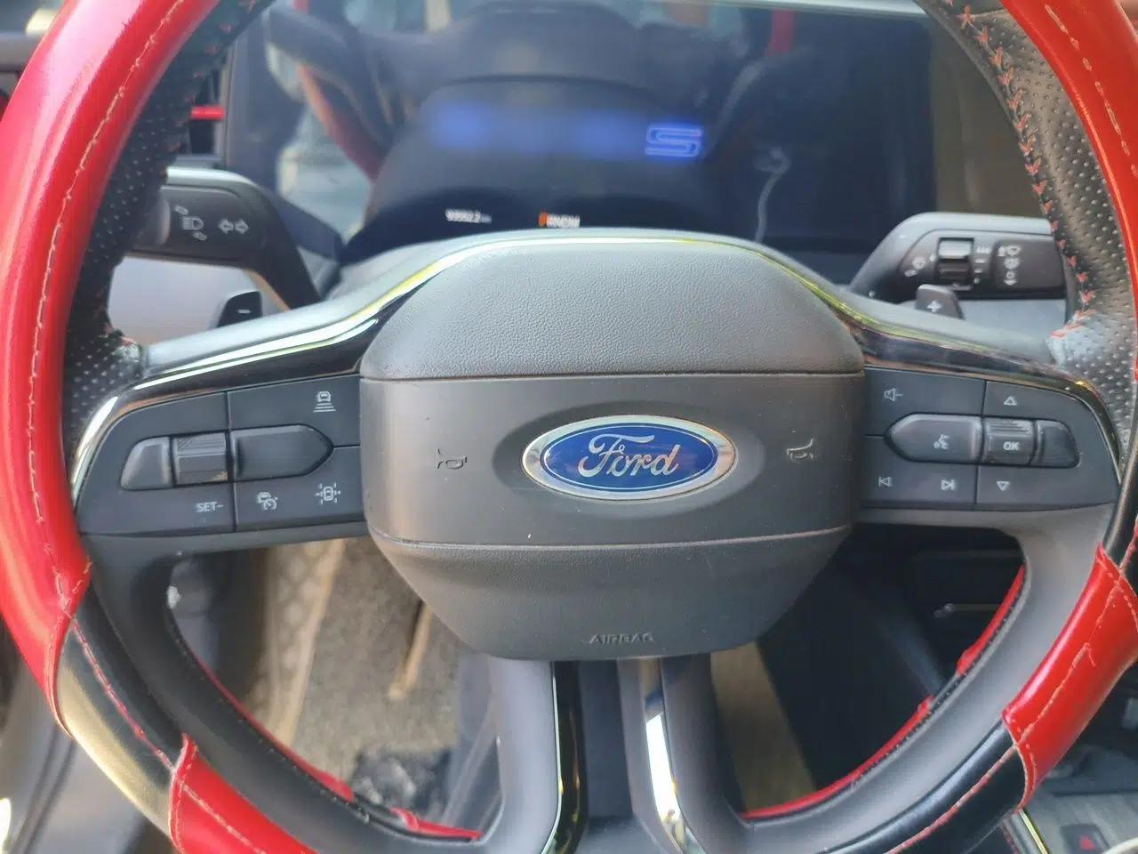 Ford EVOS 2022 EcoBoost 245 Sport Edition — миниатюра 11