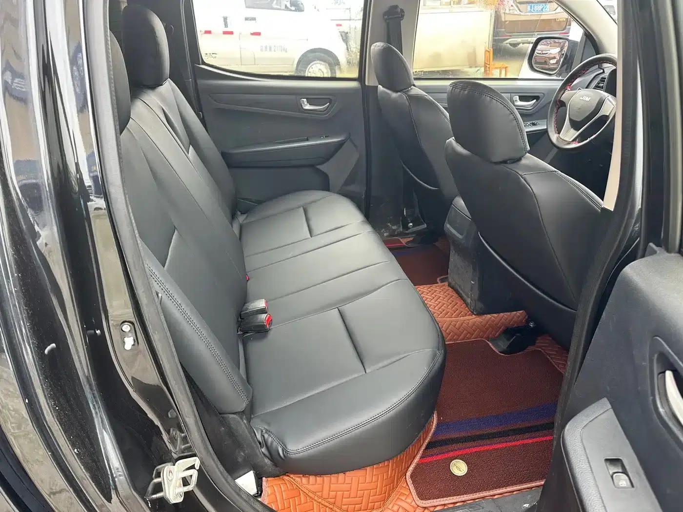 RE-MAX 2018 2.5T 2WD Diesel Super Luxury Extended Cargo Box JE4D25Q5A — миниатюра 6