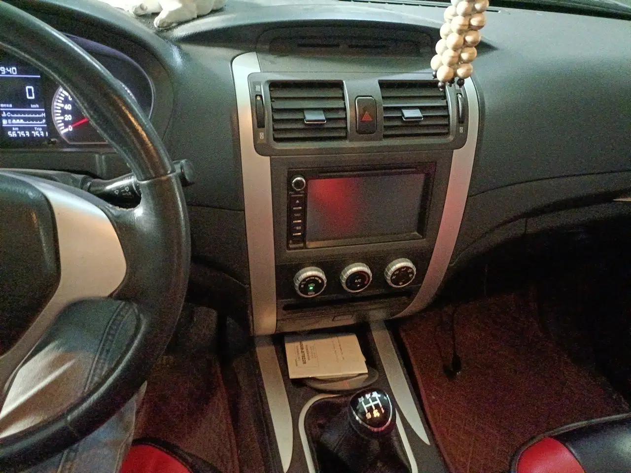 Foton Tunland 2015 2.8T E5 Diesel Two-Wheel-Drive Elite Edition BJ493ZLQ4 — миниатюра 14
