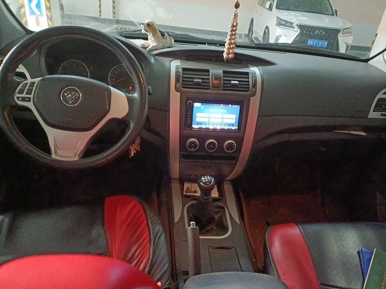 Foton Tunland 2015 2.8T E5 Diesel Two-Wheel-Drive Elite Edition BJ493ZLQ4 — миниатюра 10