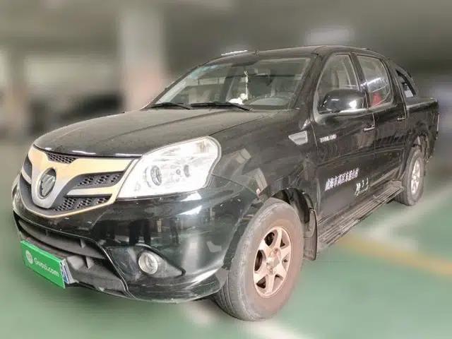 Foton Tunland 2015 2.8T E5 Diesel Two-Wheel-Drive Elite Edition BJ493ZLQ4