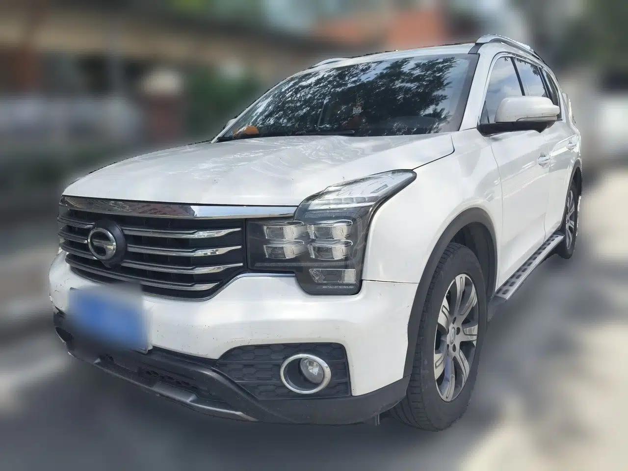 GAC Trumpchi GS7 2017 320T Two-Wheel-Drive Luxury Smart Connectivity Model — миниатюра 1