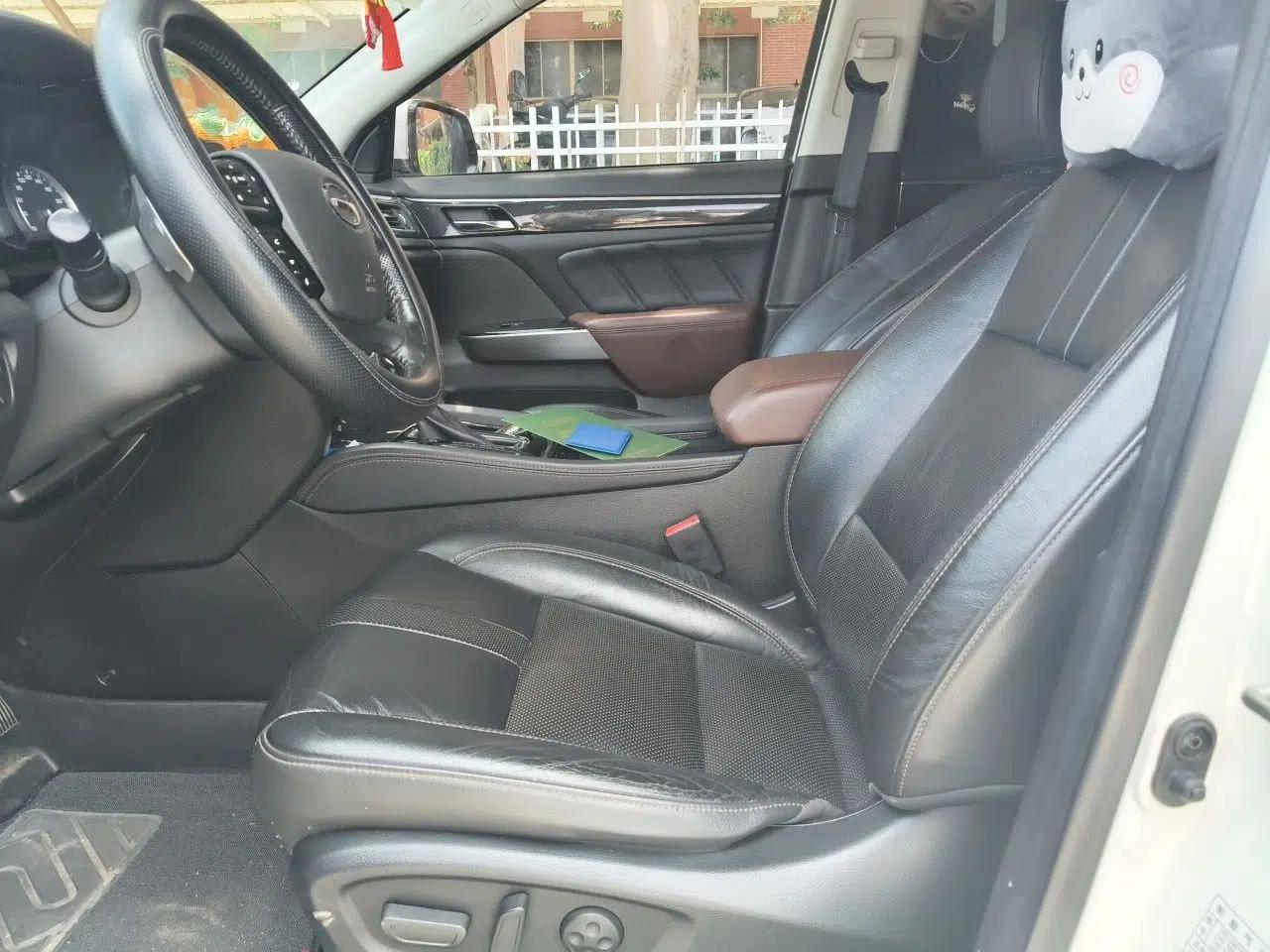 GAC Trumpchi GS7 2017 320T Two-Wheel-Drive Luxury Smart Connectivity Model — миниатюра 12
