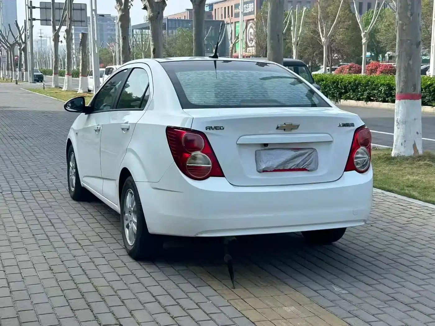 2011 Aveo Sedan 1.4L AT SE — миниатюра 4