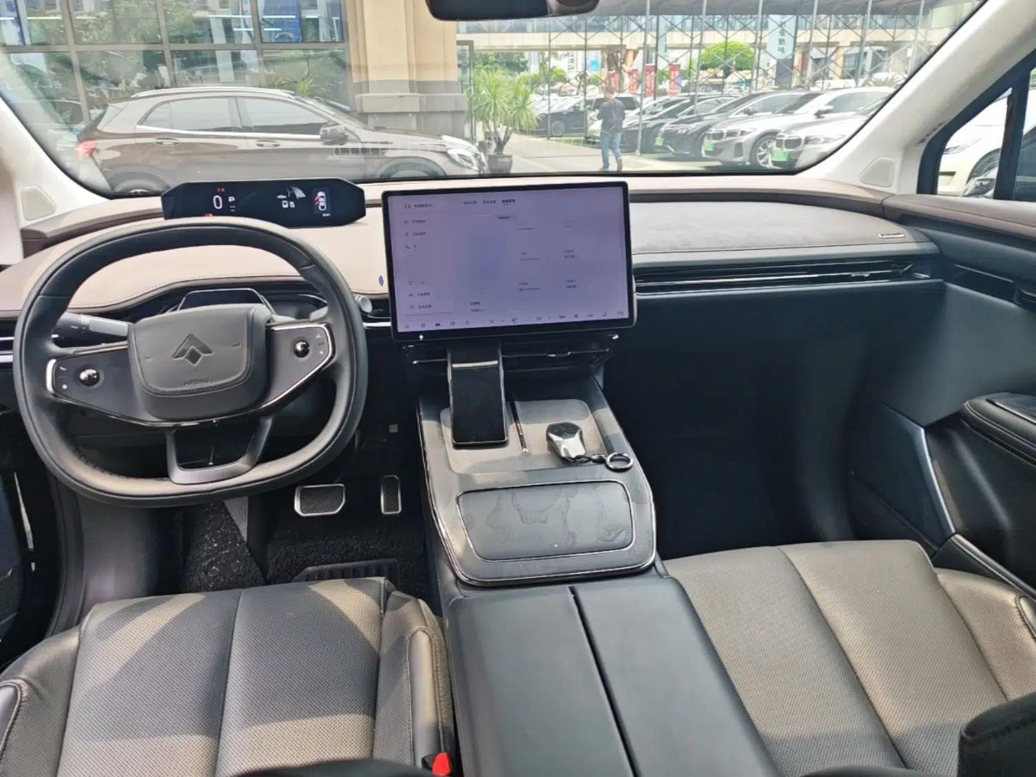 Hyptec HT 2023 670 Rear-Drive Ultra-High-Voltage NDA Version — миниатюра 13