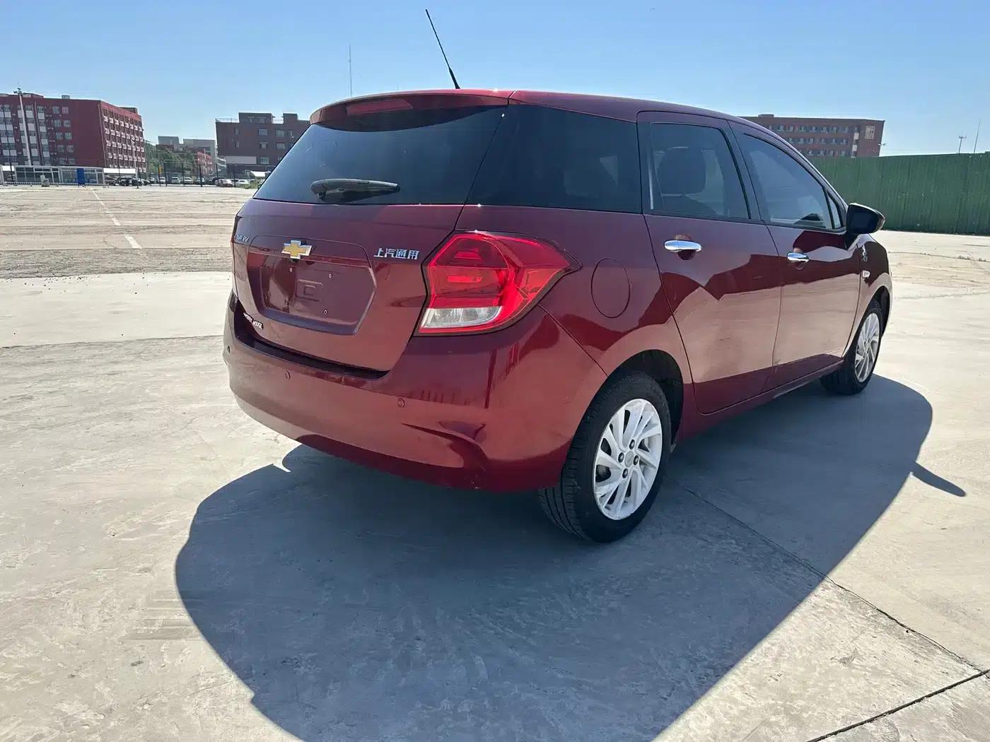 Chevrolet Aveo RV 2016 1.5L Automatic Fun Edition — миниатюра 12