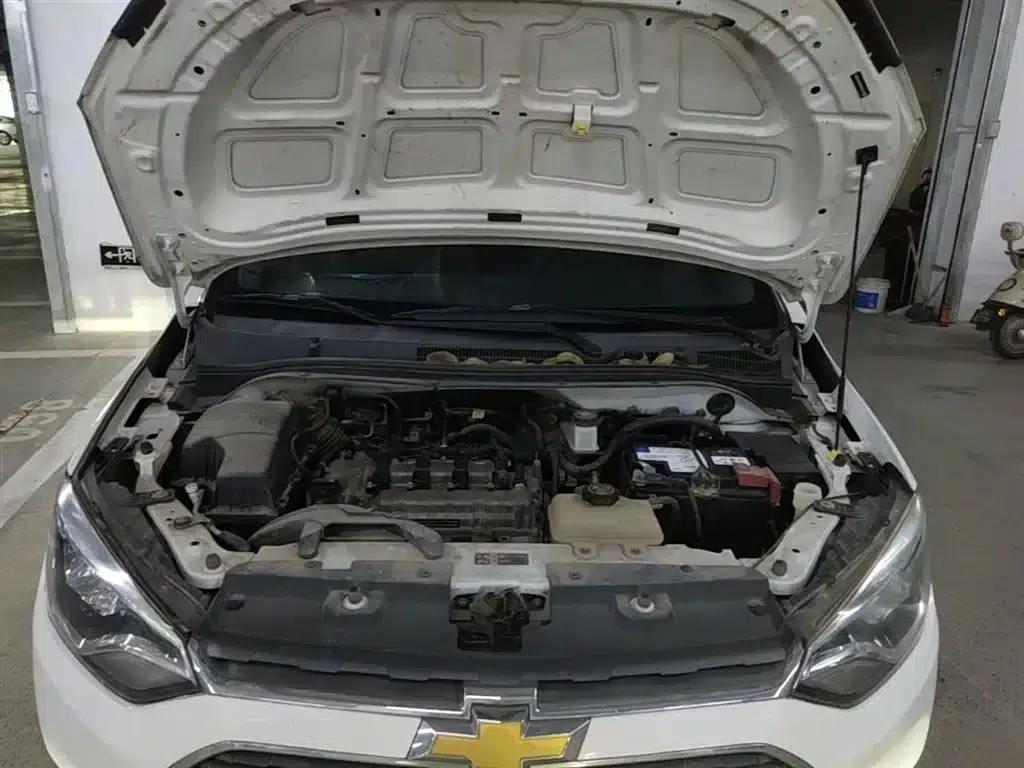 Chevrolet Aveo RV 2016 1.5L Automatic Comfortline Edition — миниатюра 20