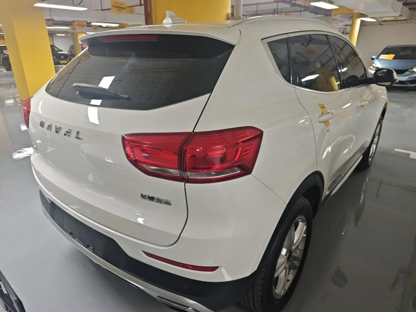 Haval H4 2019 Red-Label 1.5 GDIT DCT Luxury Smart Connectivity Model — миниатюра 6