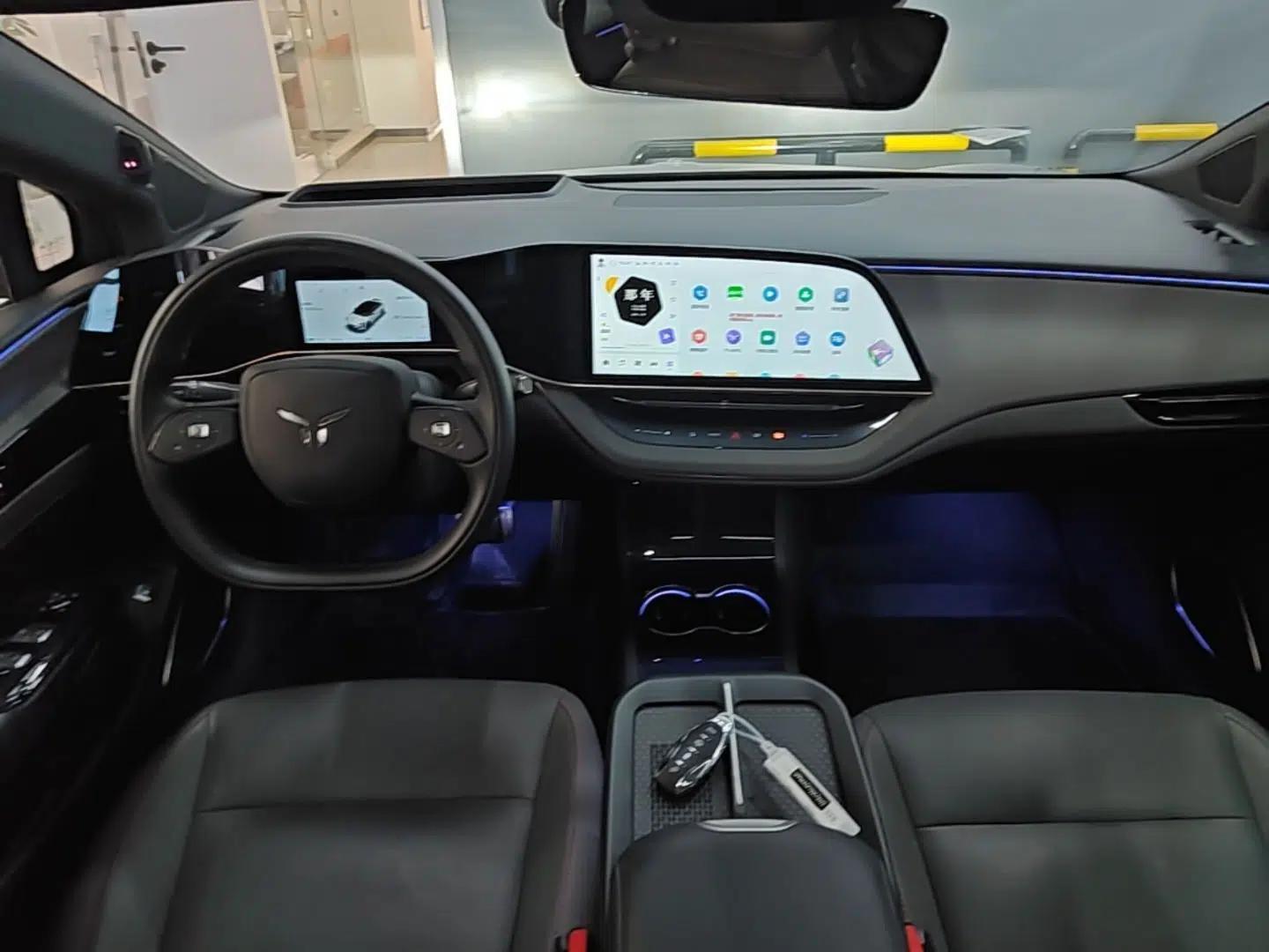 Hongqi EH7 2025 640 All-Wheel Drive Smart Selection Edition — миниатюра 13