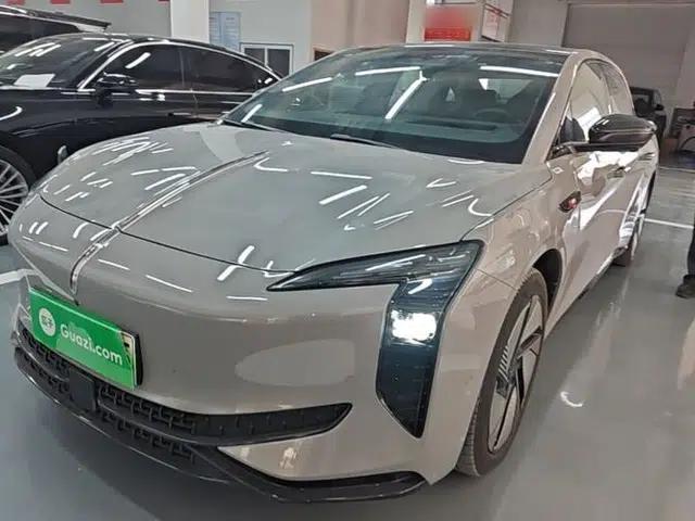 Hongqi EH7 2025 640 All-Wheel Drive Smart Selection Edition
