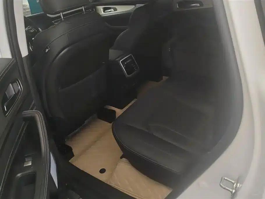 Starlight 2024 Explorer Edition 400T 4WD Starlight 7-Seater — миниатюра 11