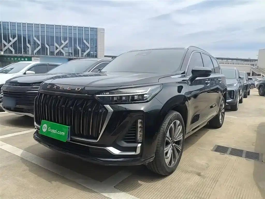 Starlight Moon 2024 International Edition 400T AWD Star Supreme 6-Seater — миниатюра 2