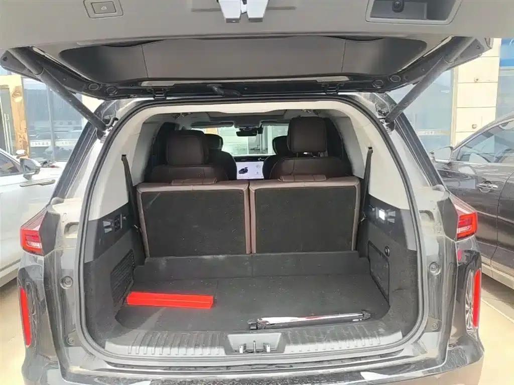 Starlight Moon 2024 International Edition 400T AWD Star Supreme 6-Seater — миниатюра 19