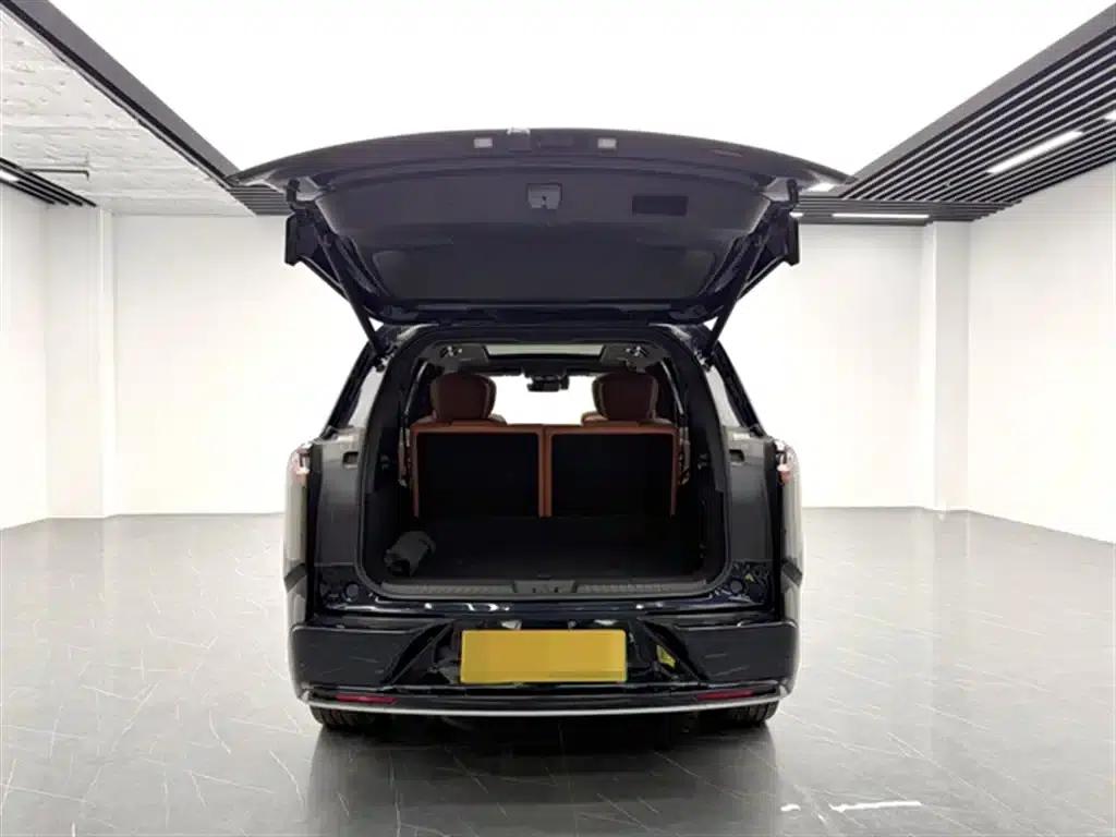 Exeed C-DM 2025 180 Ultra-Long Range 4WD 6-Seater — миниатюра 11
