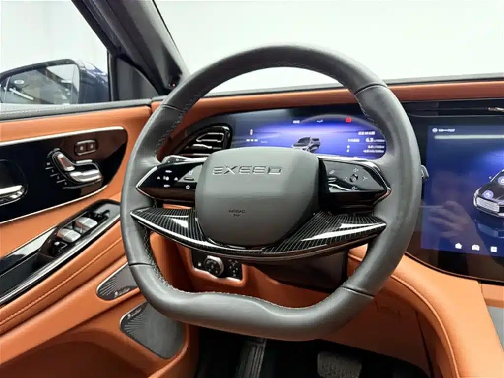 Exeed C-DM 2025 180 Ultra-Long Range 4WD 6-Seater — миниатюра 17