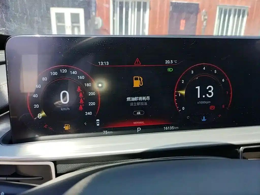 Exeed Chaser 2021 Versailles Edition 1.6T DCT Star Edition — миниатюра 12