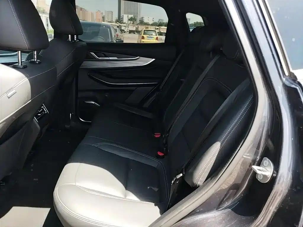 Exeed Chaser 2021 Versailles Edition 1.6T DCT Star Edition — миниатюра 17