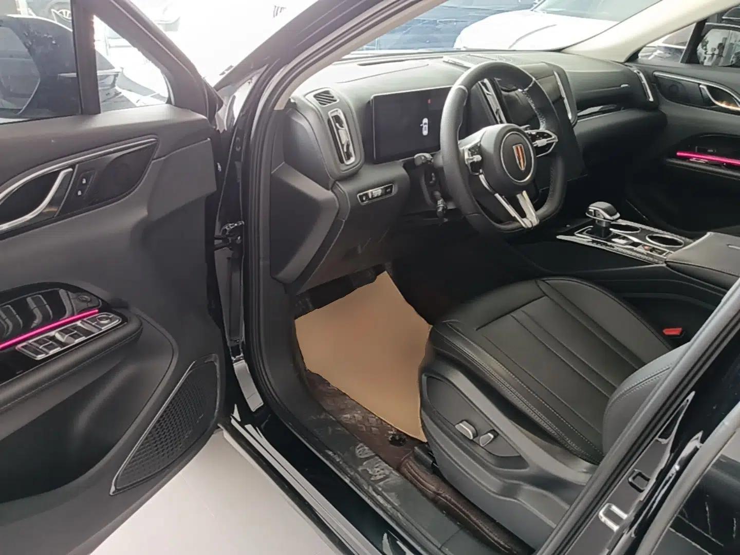 Hongqi HS3 PHEV 2024 PHEV 115km Jingwei Edition — миниатюра 19