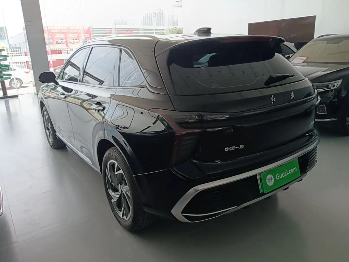 Hongqi HS3 PHEV 2024 PHEV 115km Jingwei Edition — миниатюра 4