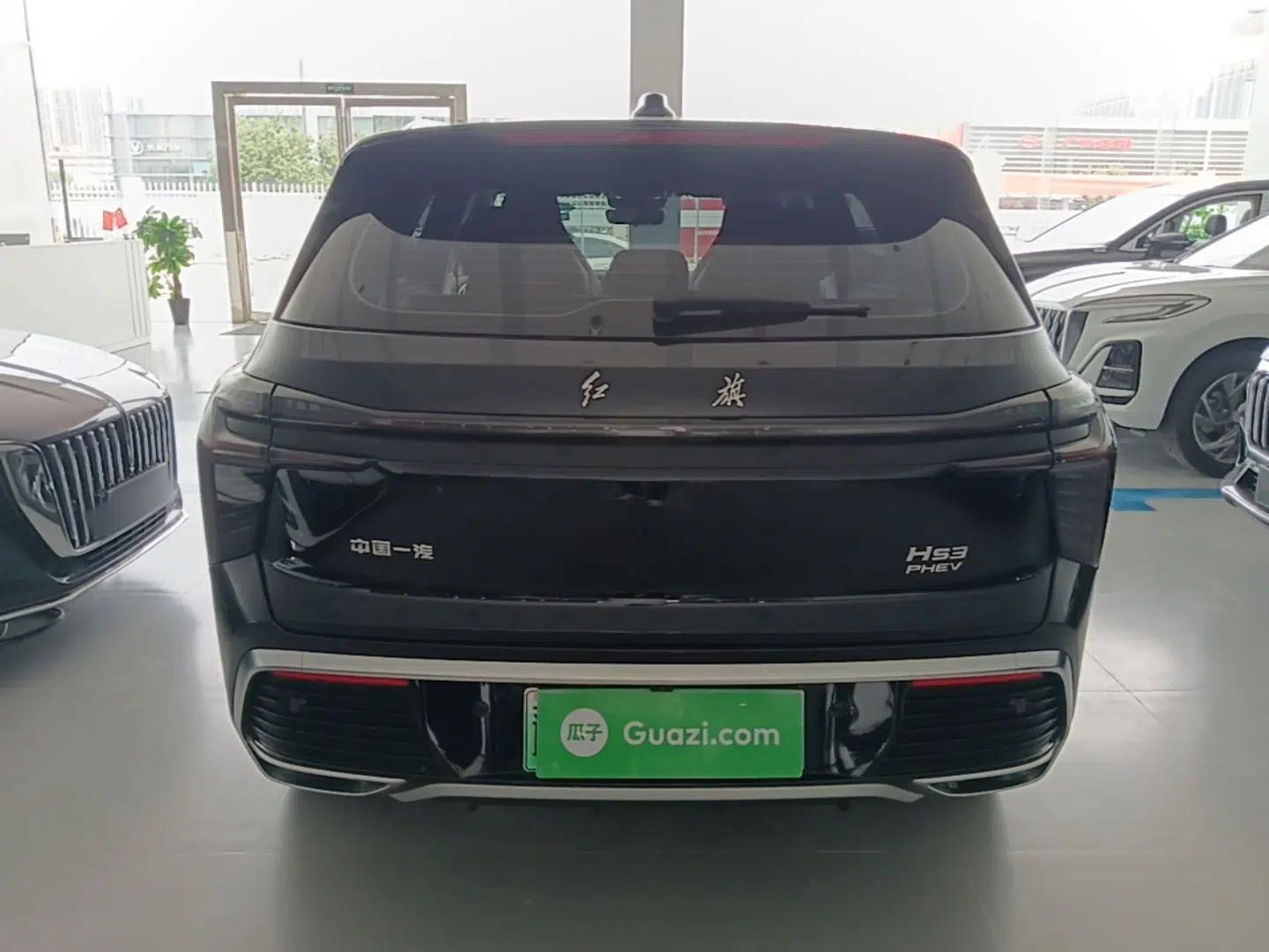 Hongqi HS3 PHEV 2024 PHEV 115km Jingwei Edition — миниатюра 5