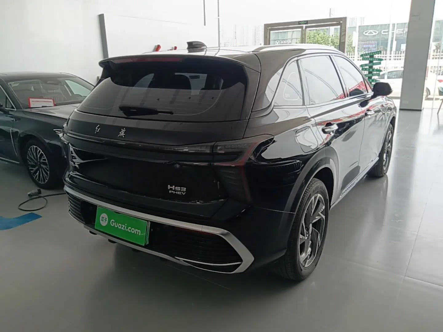 Hongqi HS3 PHEV 2024 PHEV 115km Jingwei Edition — миниатюра 6