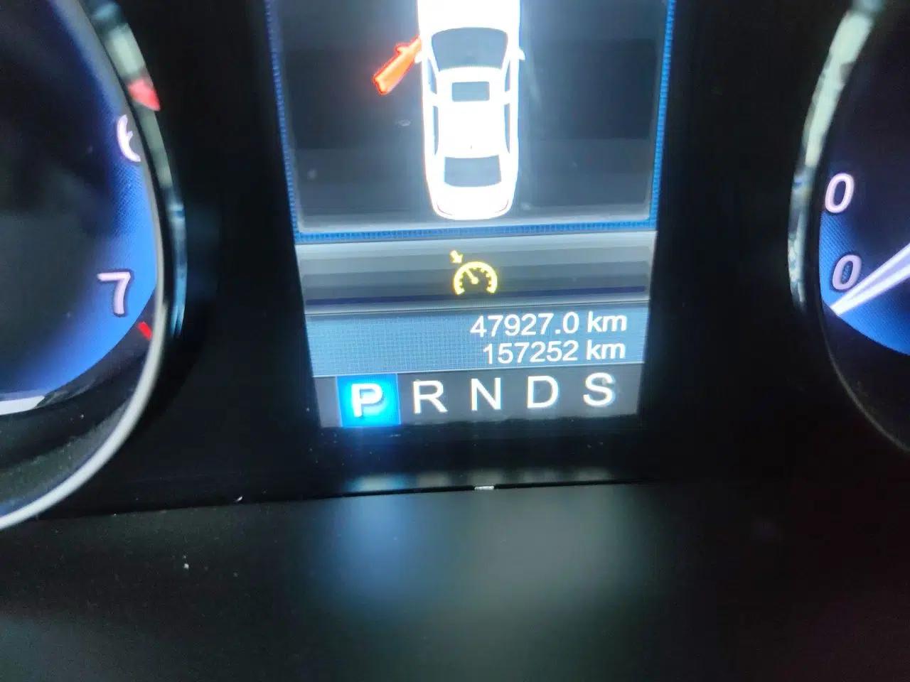 Hongqi H7 2015 2.0T Luxury Model — миниатюра 13