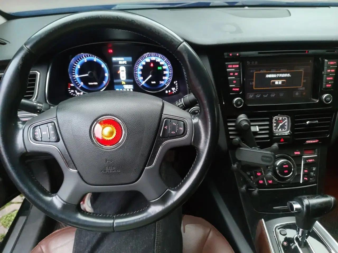 Hongqi H7 2015 2.0T Luxury Model — миниатюра 10