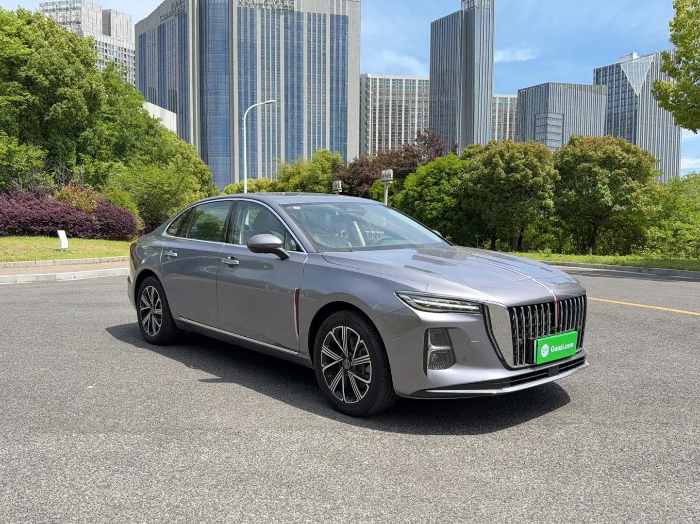 Hongqi H5 PHEV 2025 170 Super Hybrid Version — миниатюра 9