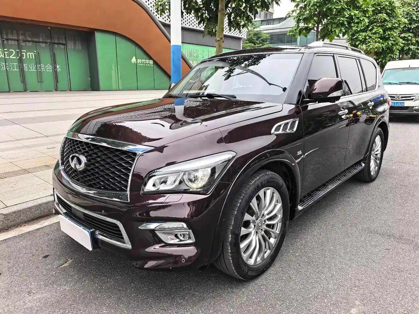 Infiniti QX80 2016 5.6L 4WD — миниатюра 1