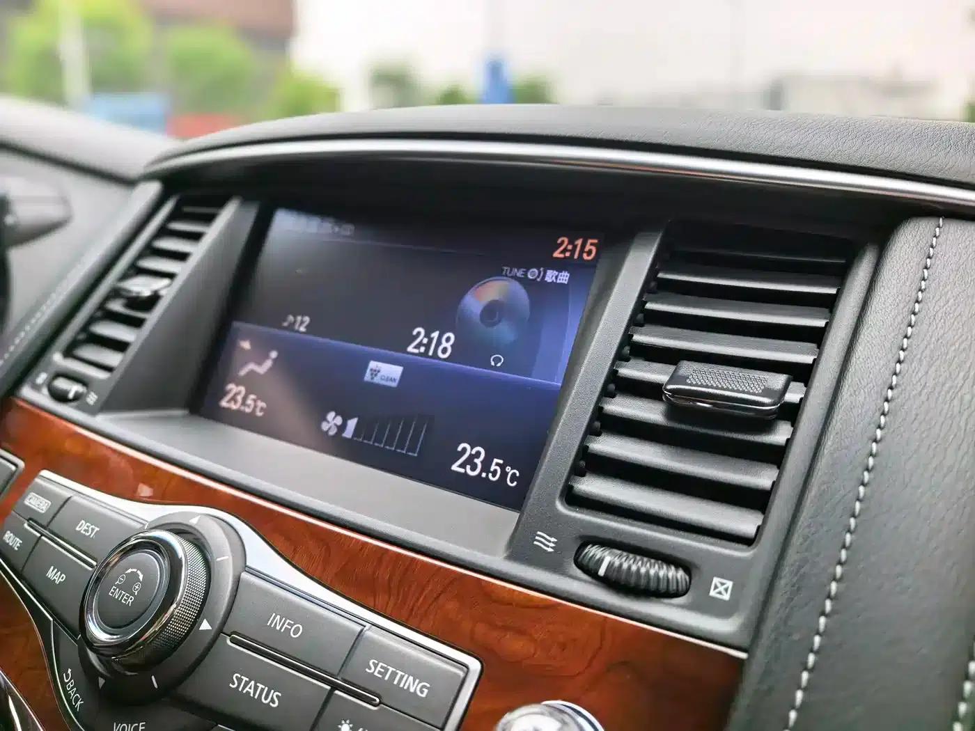 Infiniti QX80 2016 5.6L 4WD — миниатюра 17