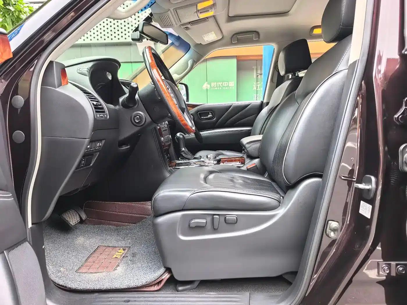 Infiniti QX80 2016 5.6L 4WD — миниатюра 5