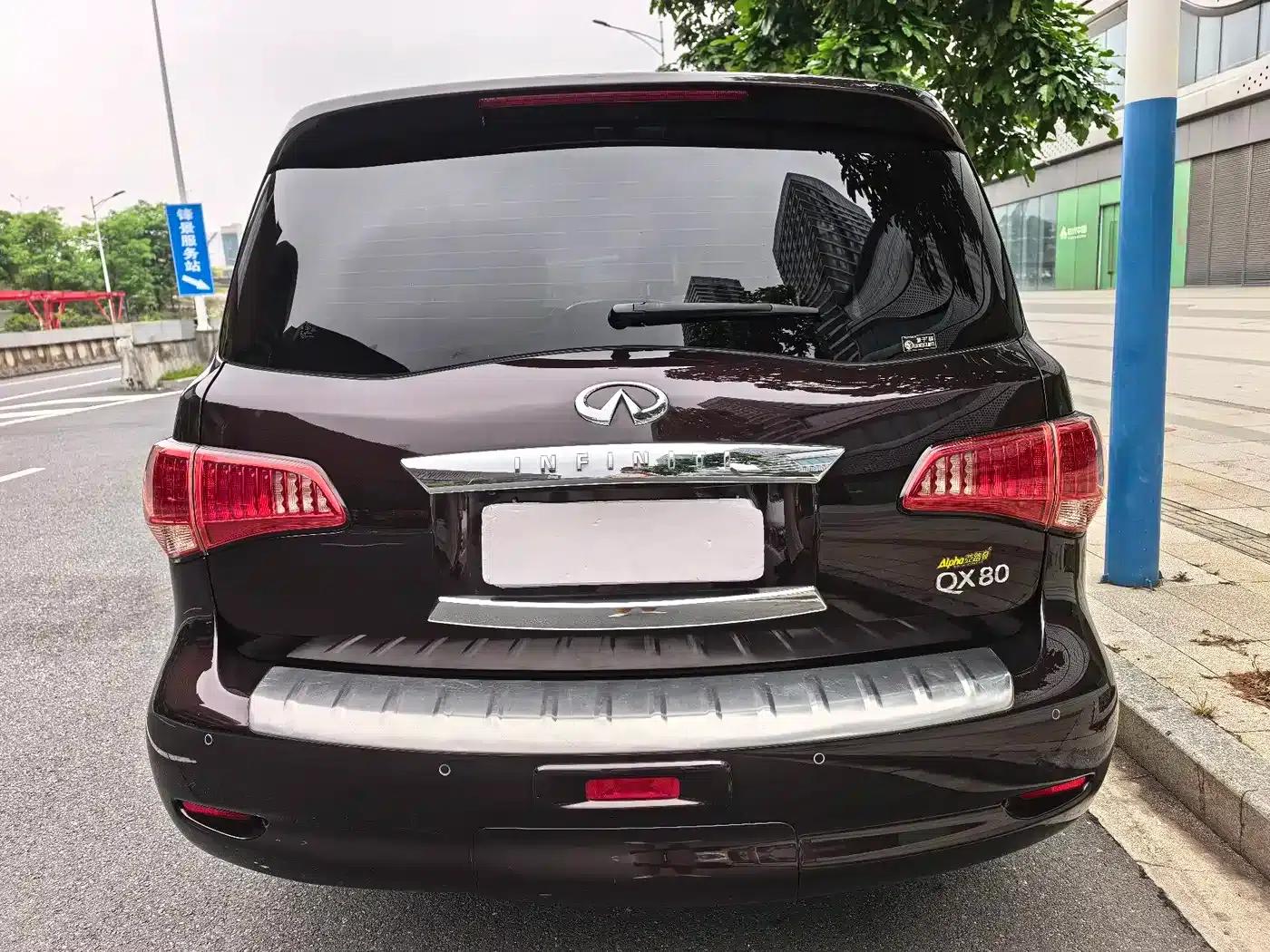 Infiniti QX80 2016 5.6L 4WD — миниатюра 9