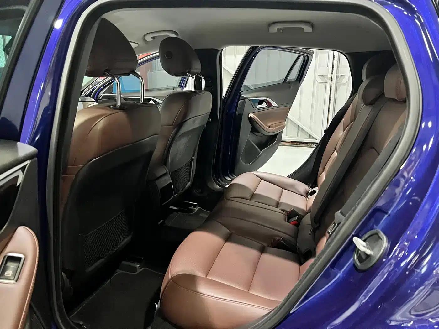 Infiniti QX30 2017 1.6T 2WD Fashion Edition — миниатюра 6