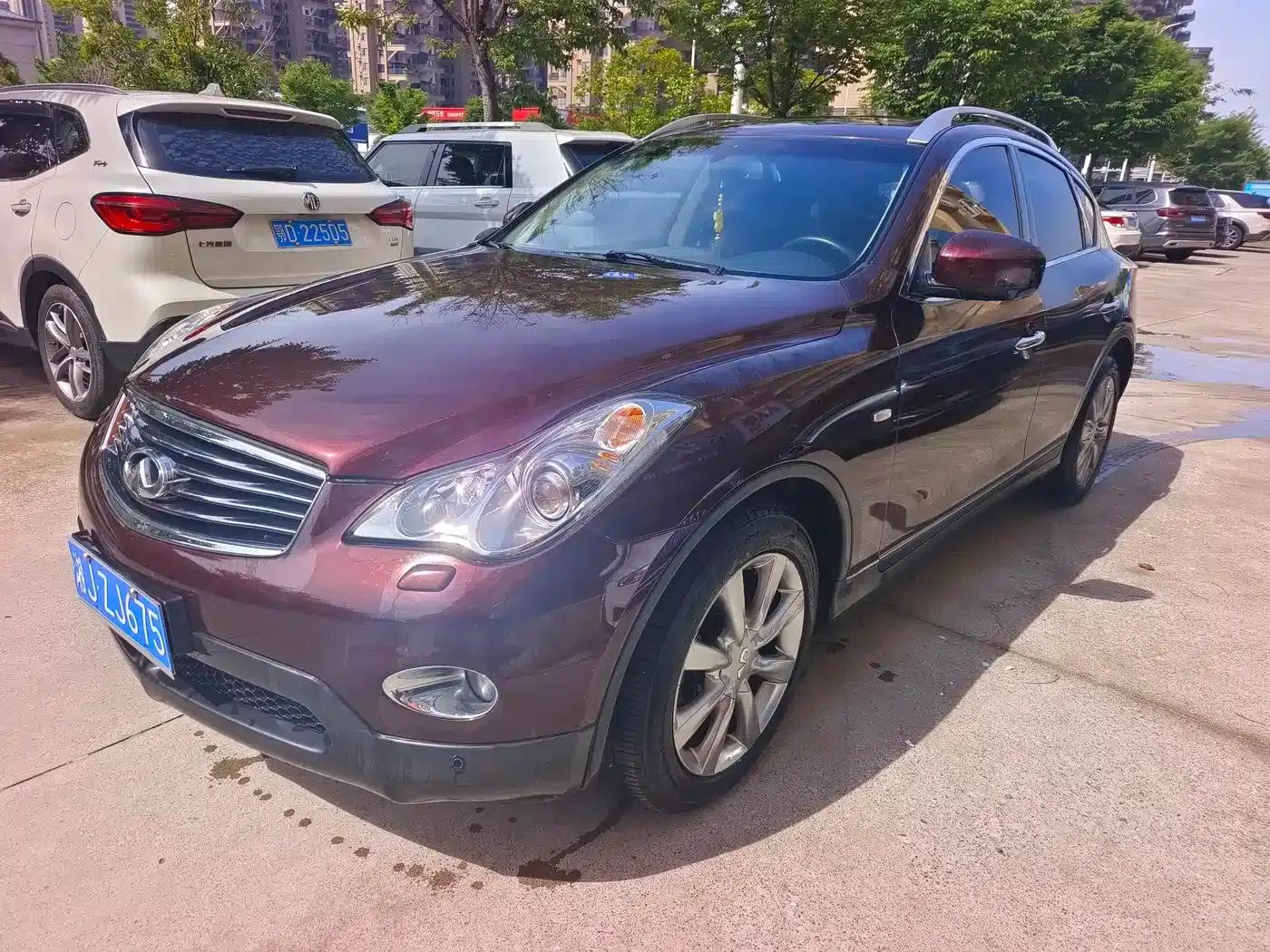 Infiniti EX 2011 EX25 Elegance Edition — миниатюра 1
